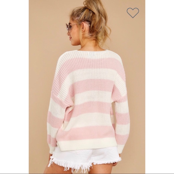 BOUTIQUE CLOSING MAKE AN OFFER - Picture 3 of 5